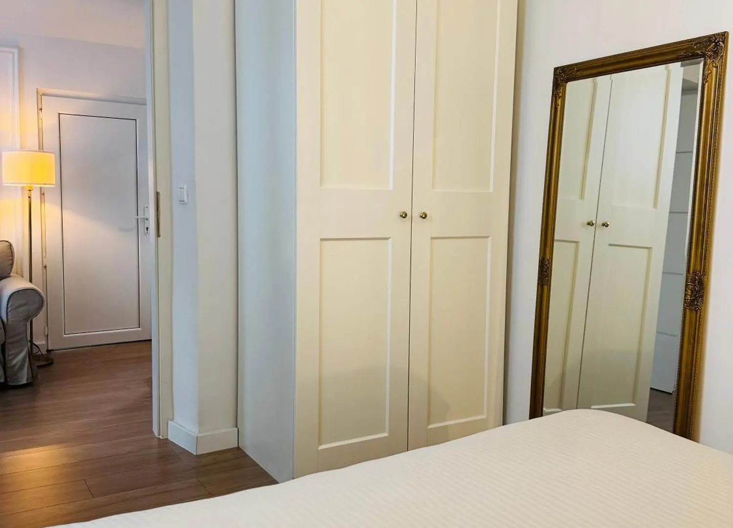 Apartment Stari Dvor Kastela 0*,